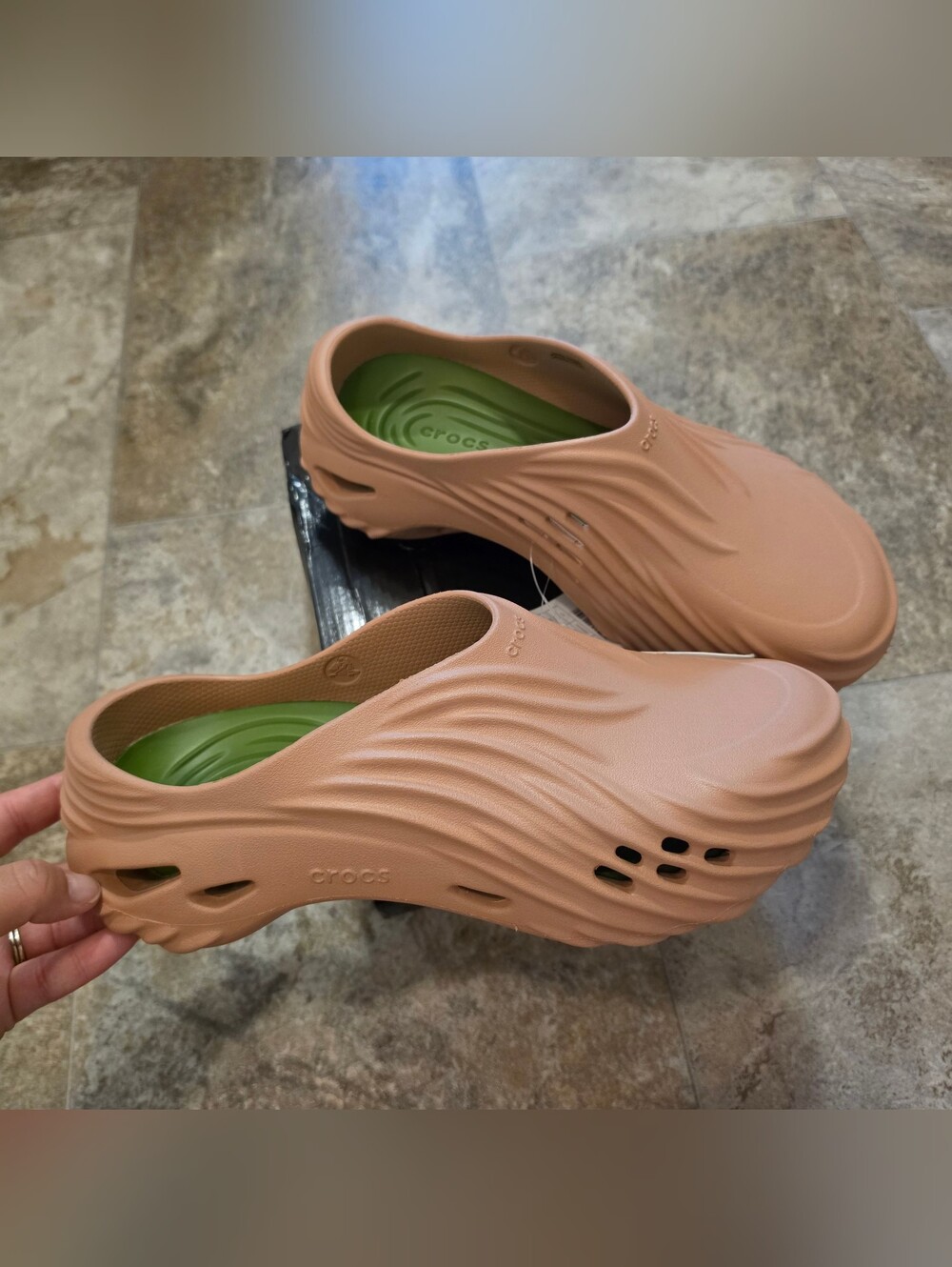 Crocs Echo Wave Clog Mule Men's Size 10 / Women's 12